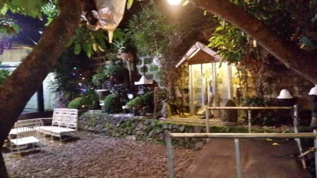 Hotel V-House San Pablo City Exterior foto