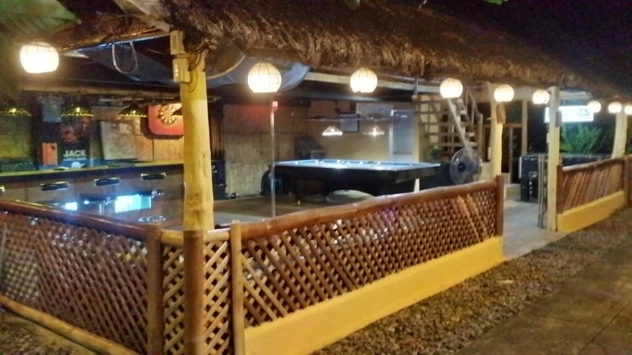 Hotel V-House San Pablo City Exterior foto