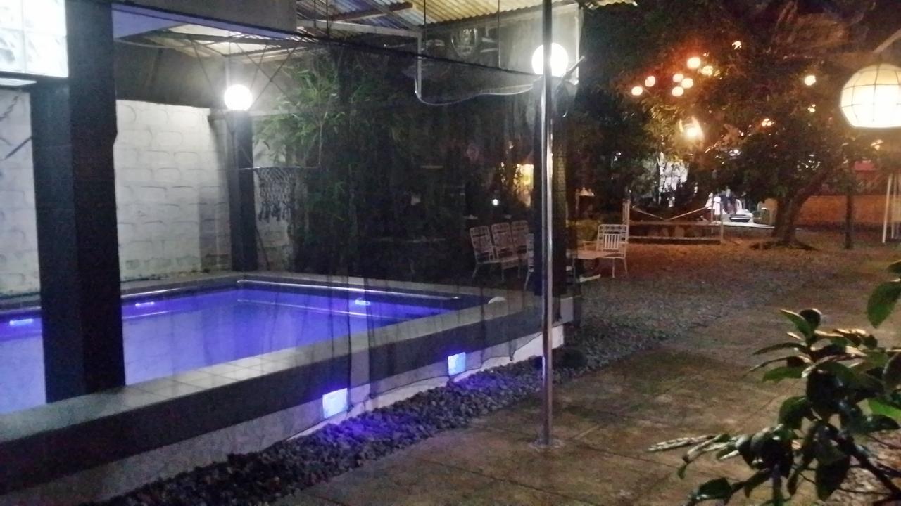 Hotel V-House San Pablo City Exterior foto