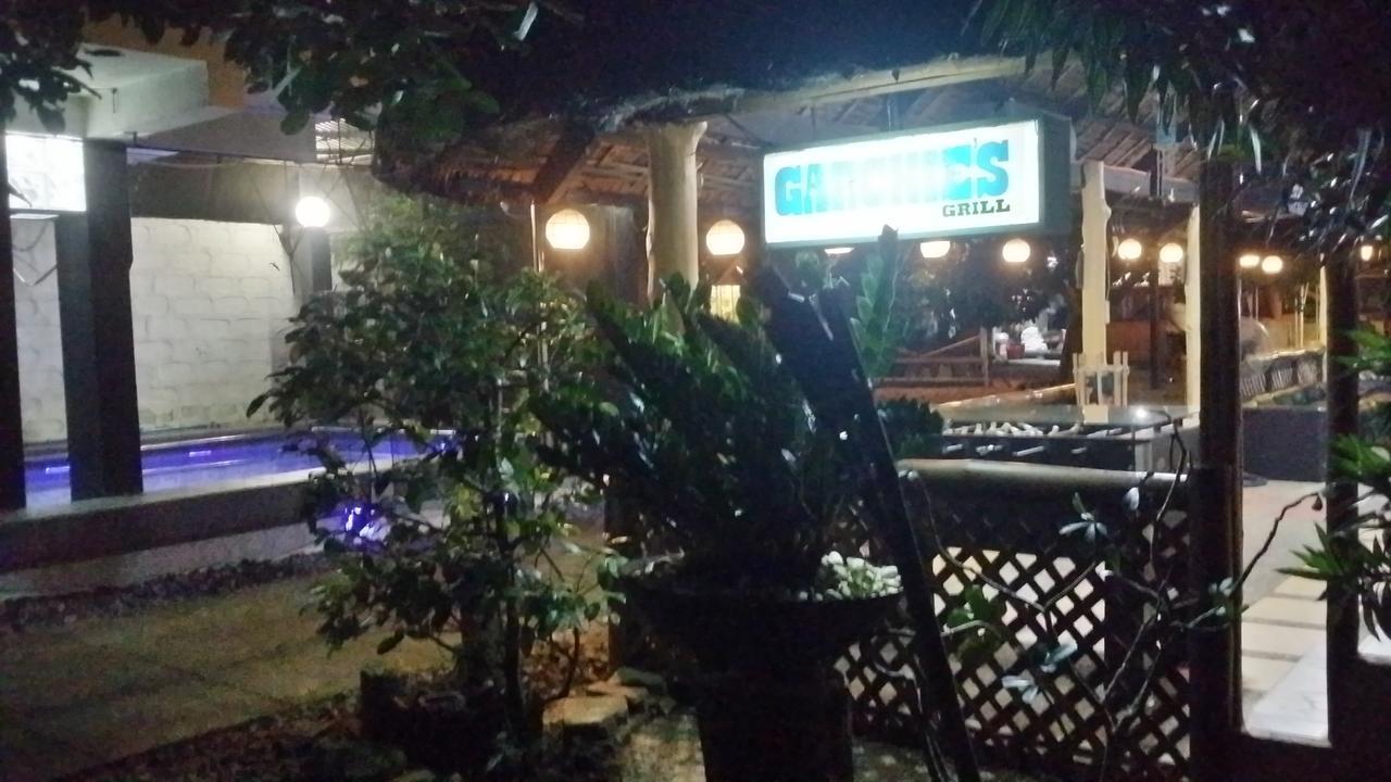 Hotel V-House San Pablo City Exterior foto